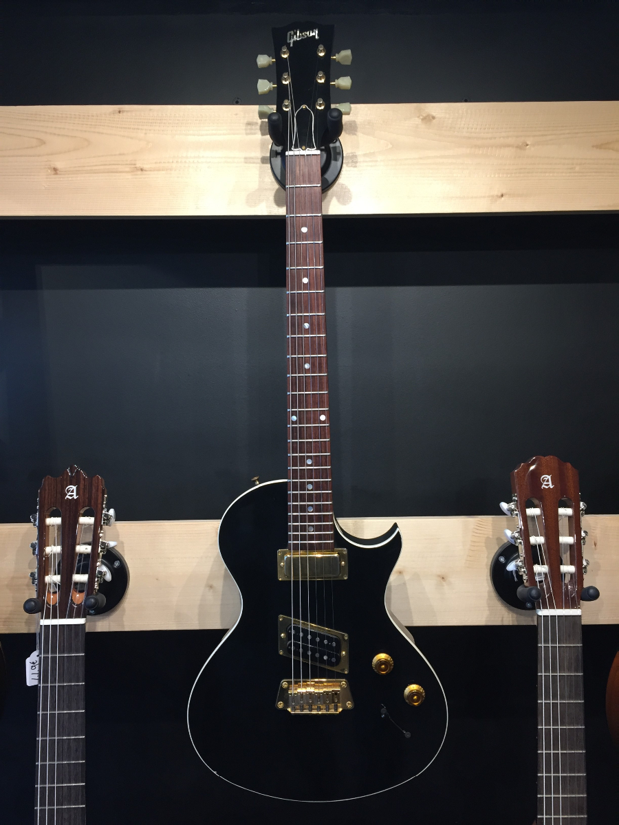 GIBSON NIGHTHAWK BK 95 GIBSON NIGHTHAWK BK 95
