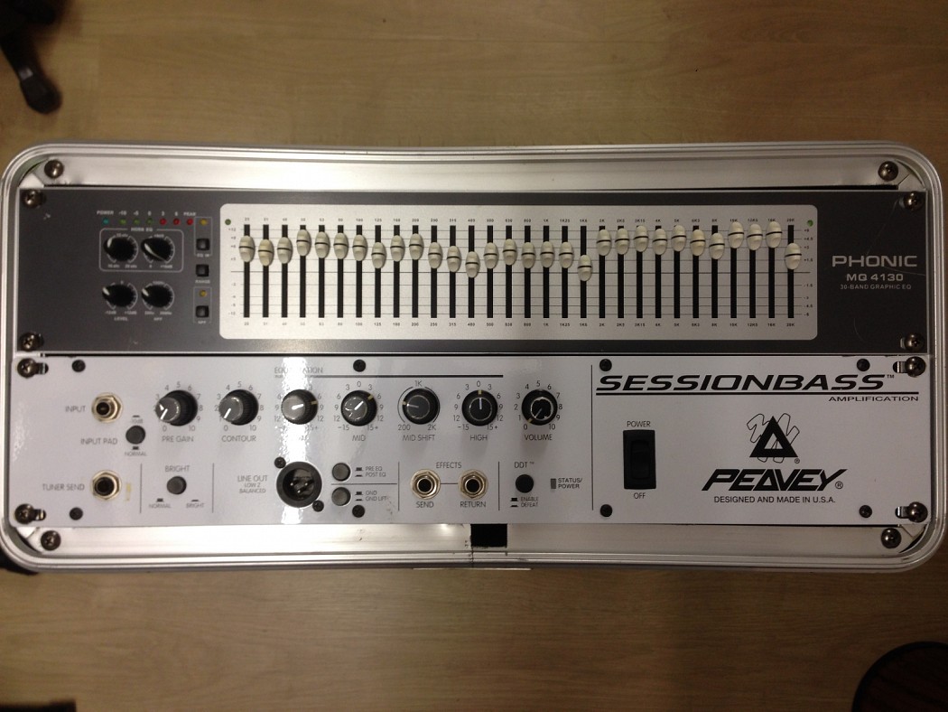 PHONIC MQ4130 PHONIC MQ4130